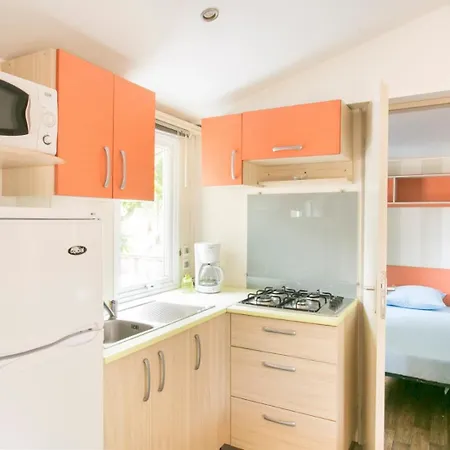 Maeva Escapades Les Abricotiers Campsite *